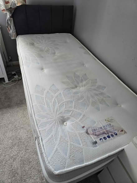 Photo of free Two divan beds and mattresses (M217ub) #3