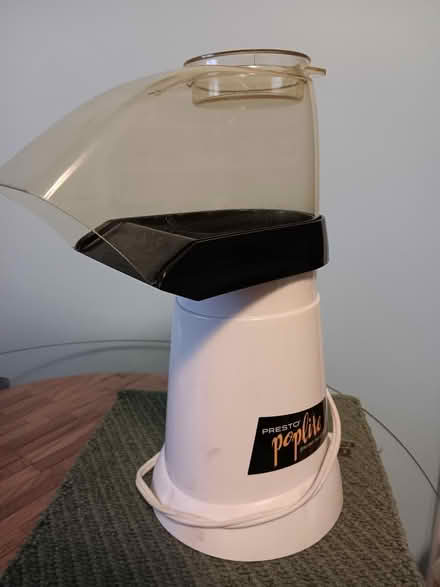Photo of free Presto Poplite Hot Air Popper (Near Price Chopper Saugerties) #1
