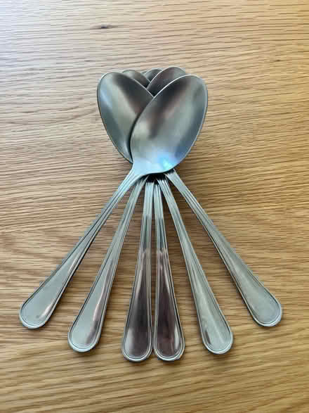 Photo of free Cutlery // Spoons & Forks (Richmond Hill TW10) #1