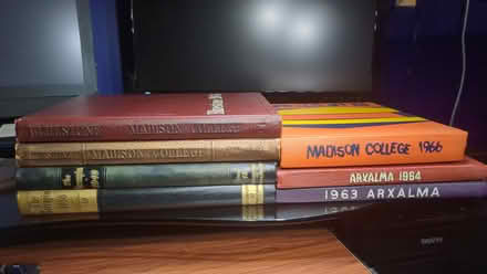 Photo of free 7 yearbooks for porch pickup (Glenmont Village, Senseny Rd) #1