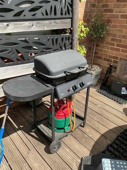 Photo of free Gas barbecue. Works perfectly. (Leighton Buzzard LU7) #2