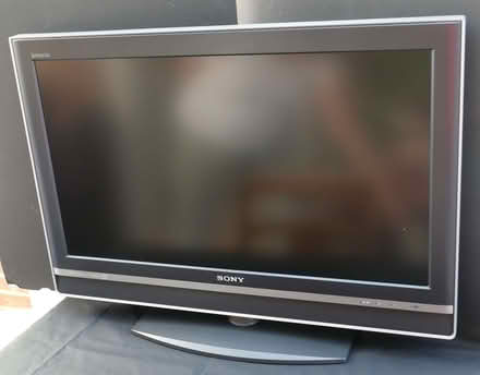 Photo of free 32" sony bravia tv (Hassocks BN6) #4