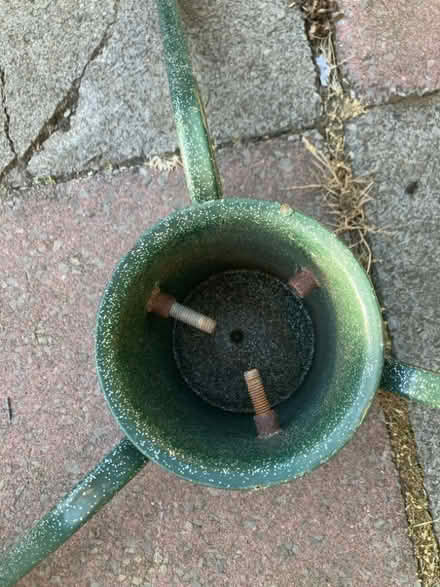 Photo of free Christmas tree stand (Newhaven BN9) #2