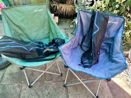 Photo of free Two collapsable canvas outdoor chairs with carry cases (Surbiton KT1) #2