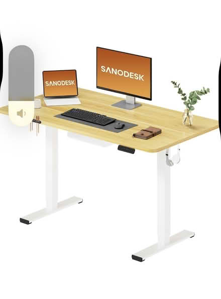 Photo of free Electronic Standing Desk (Bicester OX26) #1