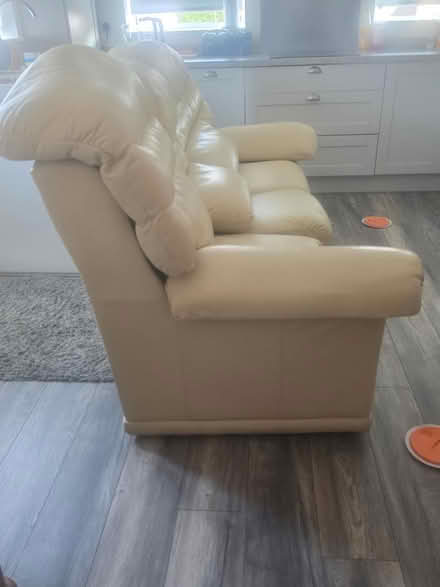 Photo of free Cream leather sofa (Leeds LS15) #4