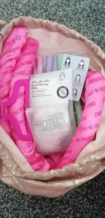 Photo of free Bendy Hair Rollers and Bag (LA1 Near Railway) #2