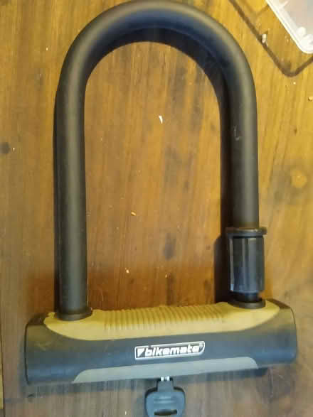 Photo of free Bike D-Lock (Kings Sutton OX17) #1