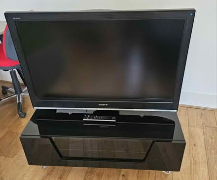 Photo of free Sony Bravia tv (Kent House SE20) #1