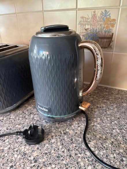 Photo of free Kettle and toaster (DE55 Tibshelf) #2