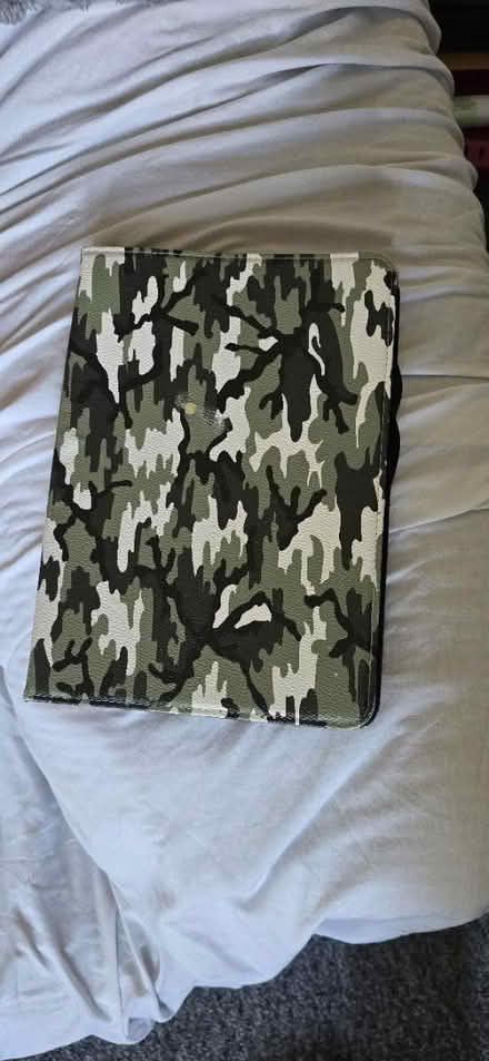 Photo of free Tablet case (The Ridgeway Way E4) #2
