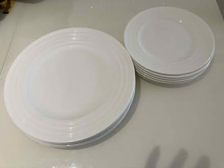 Photo of free China plates (Apsley End SG5) #1