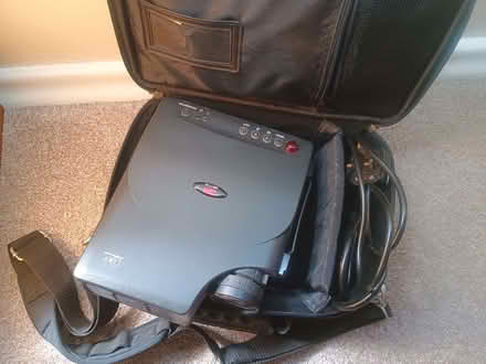 Photo of free Projector (unsure if working correctly) (Sale Moor M33) #2