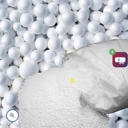 Photo of Polystyrene beads or packaging (Liverpool 20 L20) #1