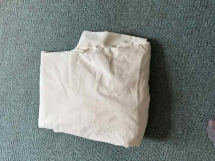 Photo of free Large Throw, 2 Cushion covers and double fitted sheet (Strandtown BT4) #2