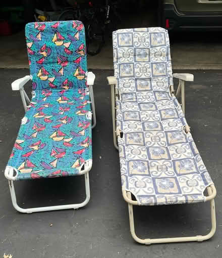 Photo of free Outdoor patio reclining chairs (Hamburg Township) #1