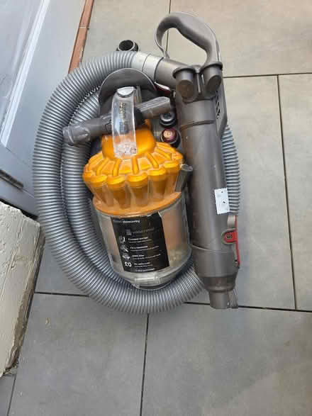Photo of free Dyson vacuum (Brentwood CM13) #1