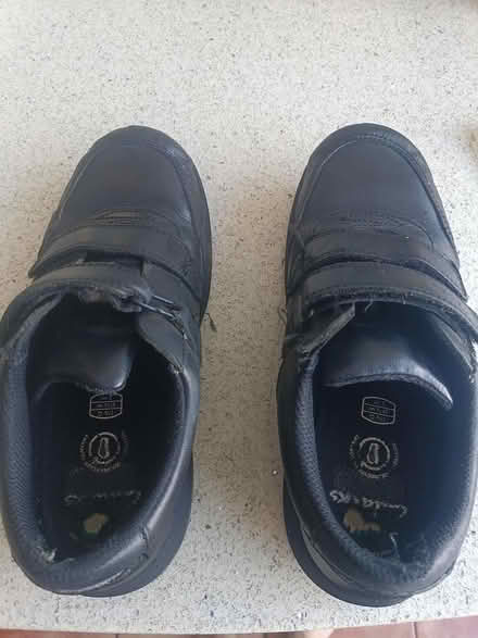Photo of free Clarks school shoes size 1.5G (Crays Hill) #3