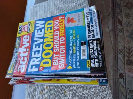 Photo of free 45 issues of computer active magazine (Saint George's CO2) #1