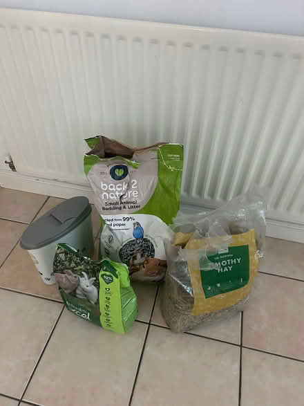 Photo of free Rabbit hay / nuggets and litter (Whitnash CV31) #1