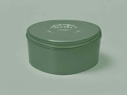 Photo of free Nice empty biscuit tin (Norbiton KT3) #1