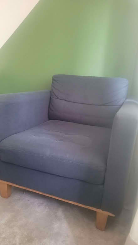 Photo of free Armchair (Gibbet Hill CV8) #1