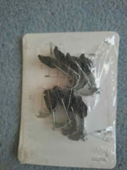 Photo of free Sink supports (Welling DA16) #1