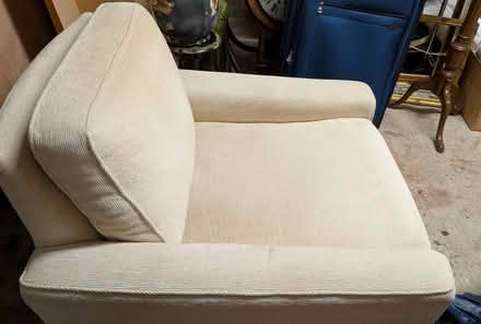 Photo of free Neutral armchair (Darland's Lake Nature Reserve N20) #2