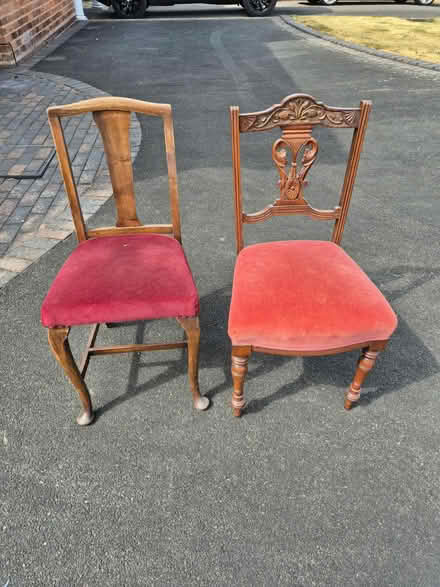 Photo of free 5 dining type chairs (Wightwick WV6) #1