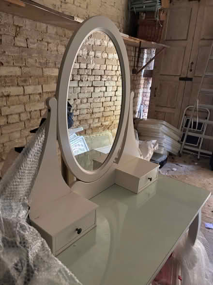 Photo of free Dressing table (Hampstead NW3) #2