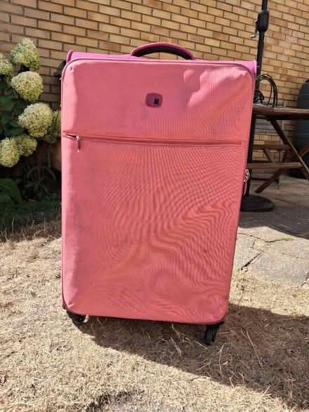 Photo of free It suitcase. Lightweight. Well used (Poole BH12) #1