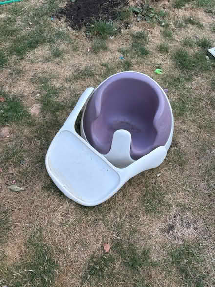 Photo of free Baby feeding seat (Abingdon OX14 2DQ) #2