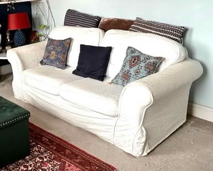 Photo of free White sofa bed (Earlsfield SW18) #1
