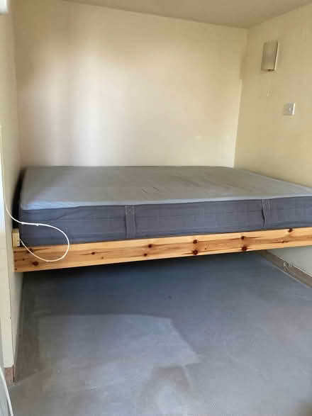 Photo of free Double mattress (Broomhill S10) #1