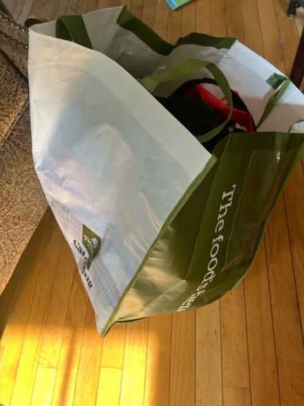 Photo of free 12 used tote bags (20012) #2