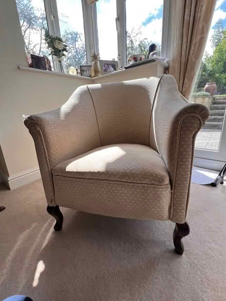 Photo of free Nursing chair reupholstery project (Triangle HX6) #2