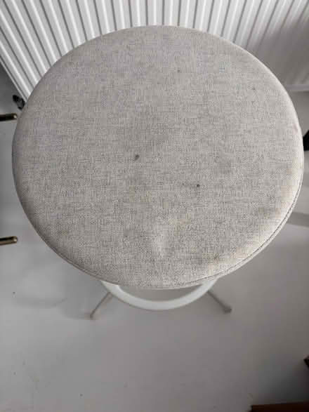 Photo of free Adjustable stool (Streatham Common) #2