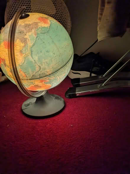 Photo of free Globe light & blue table lamp, (Garston WD25) #1