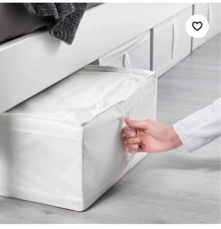 Photo of Under bed storage box (NW6 Queen’s Park) #4