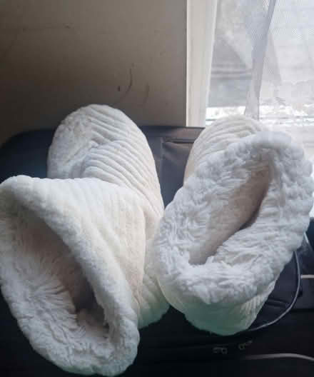 Photo of free Bedroom boots (Pollards Hill, CR4) #2