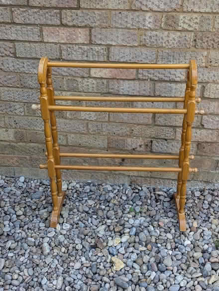 Photo of free Towel stand (Stantonbury MK14) #1