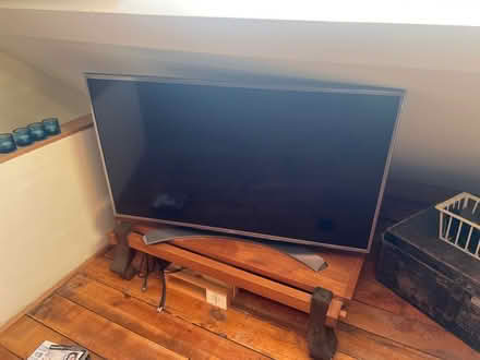 Photo of free LG TV good working order 36 inch with remote (Henley-on-Thames RG9) #2
