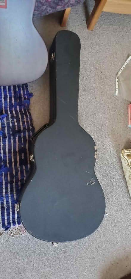 Photo of free 2 guitars and 2 cases (Marsh LA1) #4