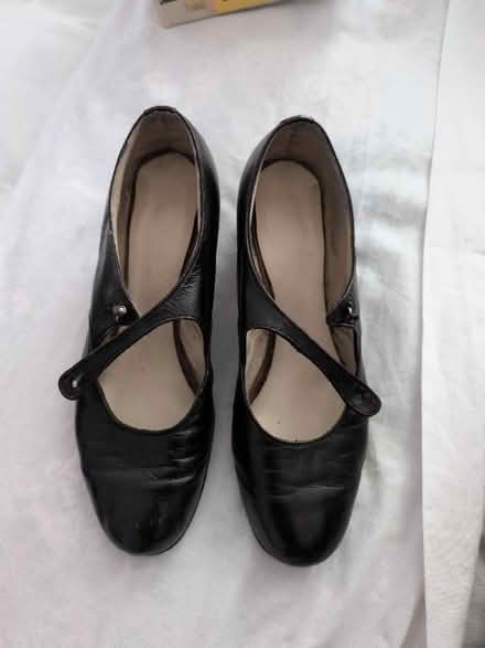 Photo of free Vintage Anello and Davide character shoes size 6 (Sion Hill BA1) #1