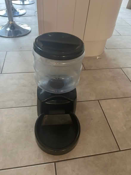 Photo of free Automatic pet feeder (Uxbridge) #1