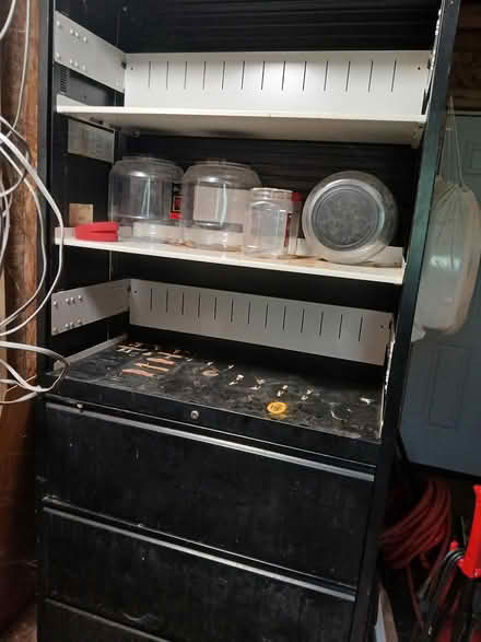Photo of free Metal cabint (Near Nuke site) #3