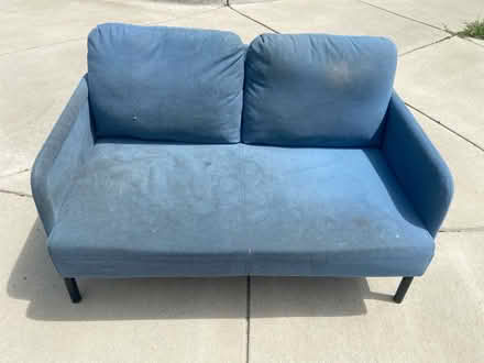 Photo of free Love seat (South Boulder (Shanahan Ridge)) #1