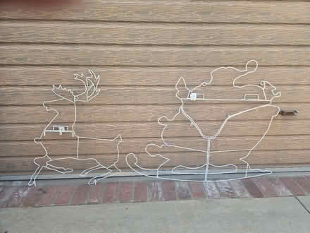 Photo of free Wire Christmas decoration (Sevenhills) #1