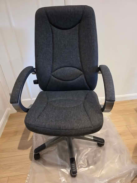 Photo of free Office chair, grey (Maidenhead SL6) #1