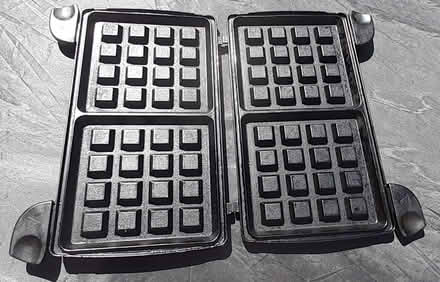 Photo of free Panini Press & Waffle Maker (& dodgy toasted sandwiches) (High Wych CM21) #3